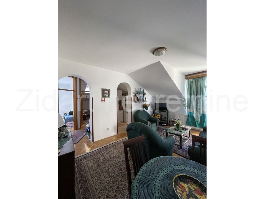 Квартира, 645 м², 100 000$ — FAKTOR